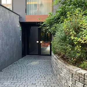 https://gorgeous-central-flat-with-garage.hotels-in-ljubljana.com