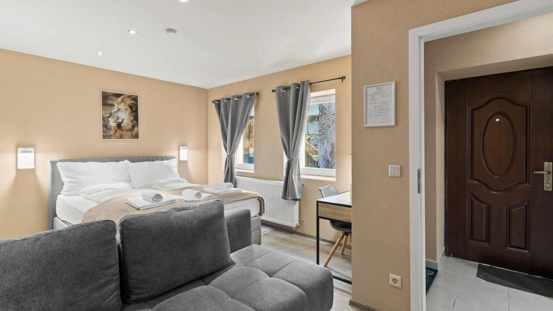Ferienwohnung City & Air Link Nahe Flughafen Und Zentrum Wien Österreich